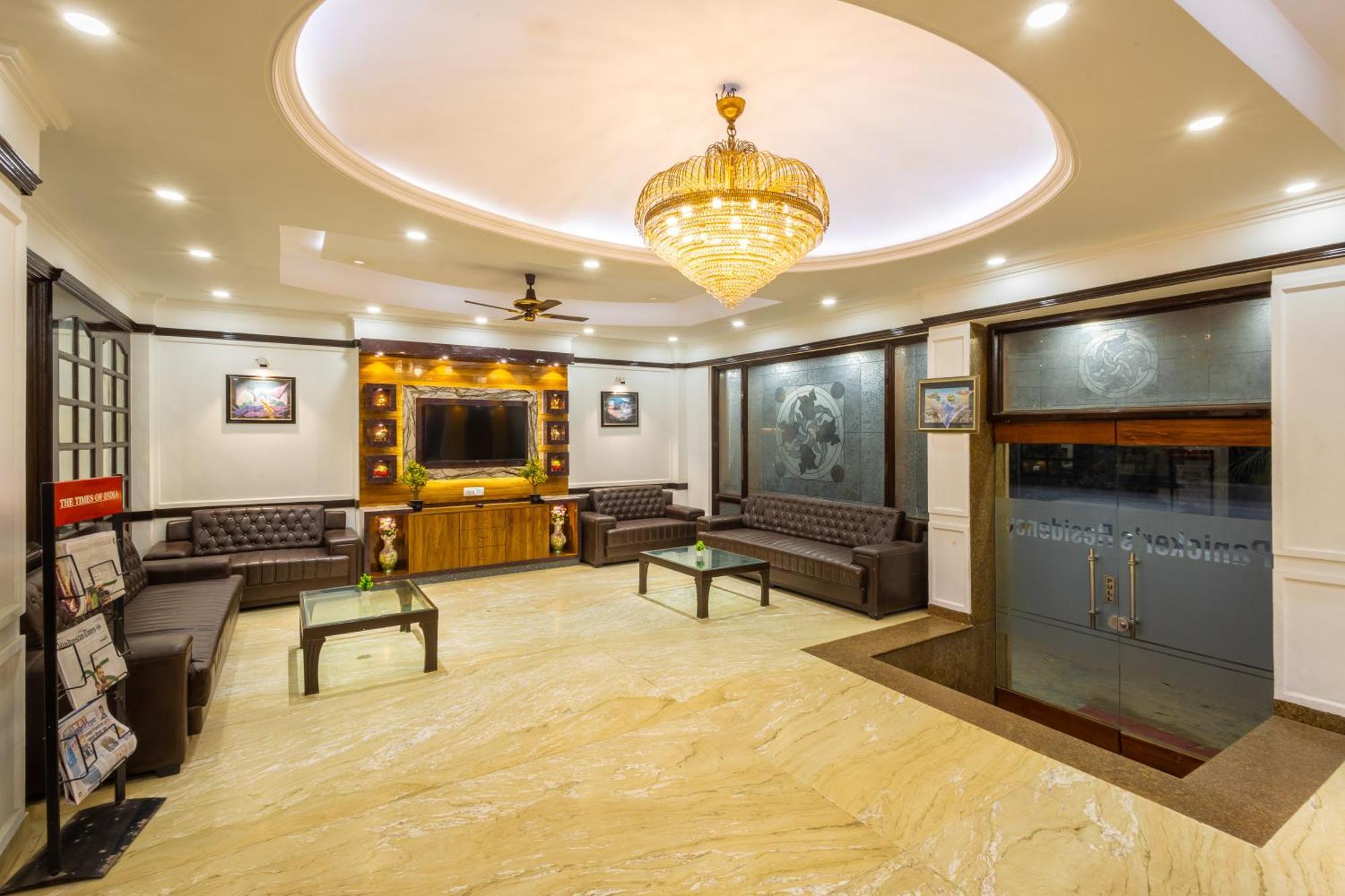 Hotel Panickers Residency - Ajmal Khan Market Near Karol Bagh Metro เดลี ภายนอก รูปภาพ